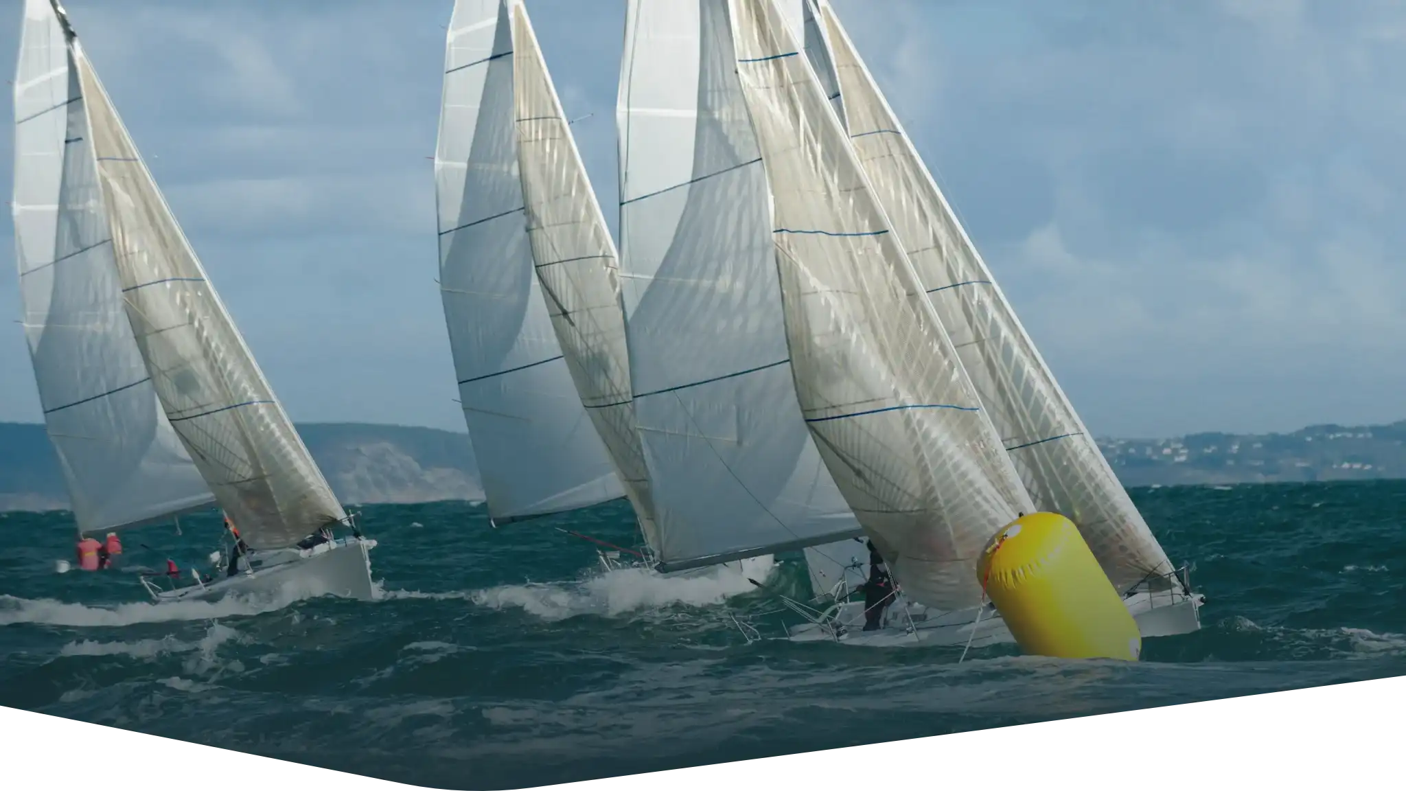 Desenvolve a tua equipa de vela